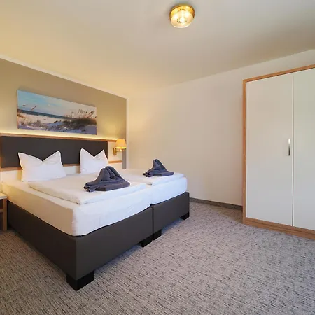 מלון Forsthaus Langenberg 3*